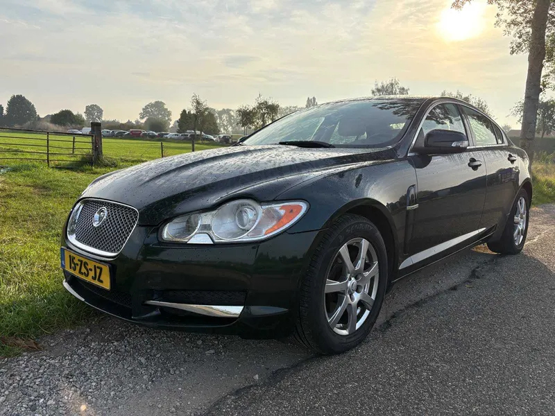 Jaguar XF 3.0 V6 Luxury 2008