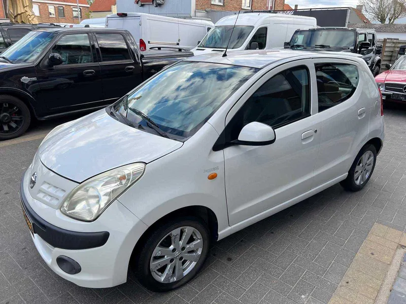 Nissan Pixo HF 2012
