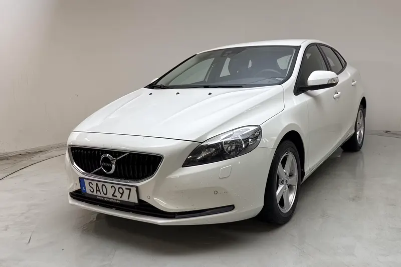 Volvo V40 T2 2017