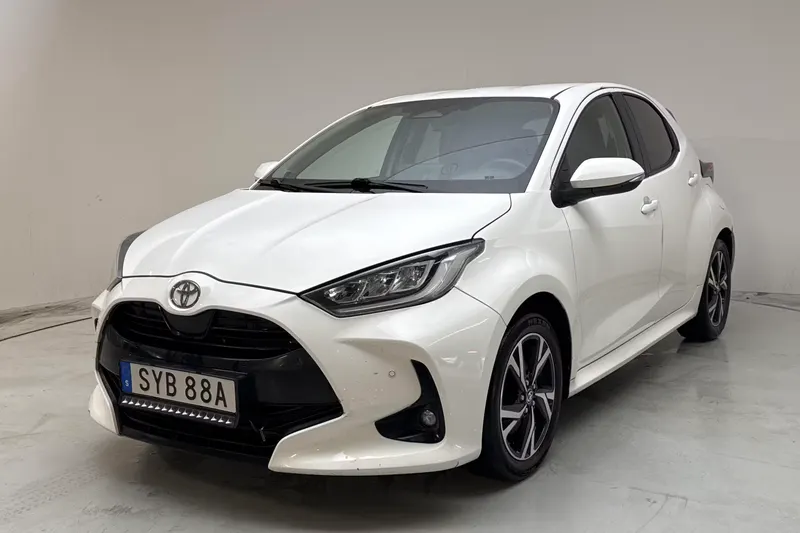 Toyota Yaris 1.5 Hybrid 5dr 2024