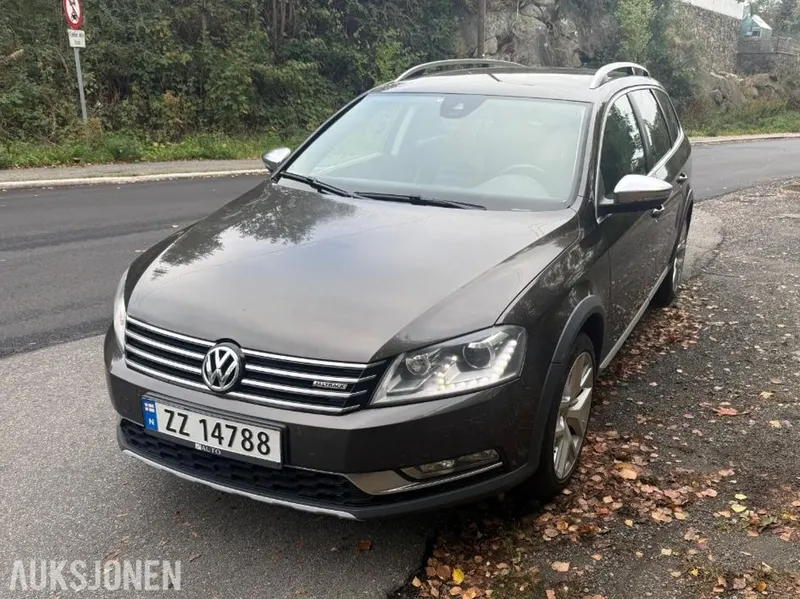 Volkswagen Passat PASSAT 2.0-177 D 4MOTION 2013