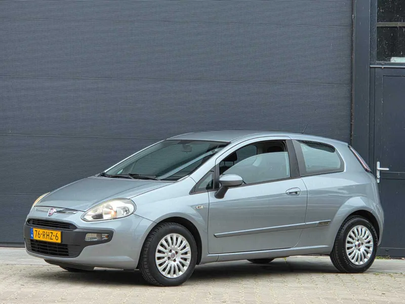 Fiat Punto Evo 1.4-16V m-air Dyn. 2011