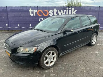 Volvo V50