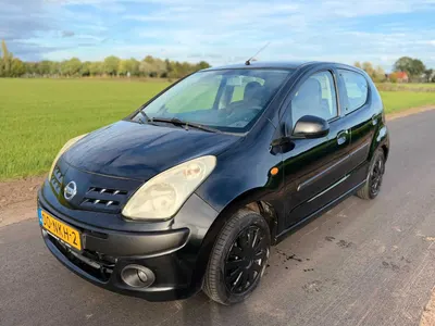 Nissan Pixo