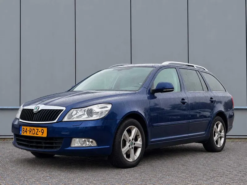 Škoda Octavia Combi 1.2 TSI Elegance Bns 2011