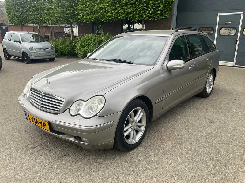 Mercedes-Benz C-klasse Combi 240 Elegance 2004
