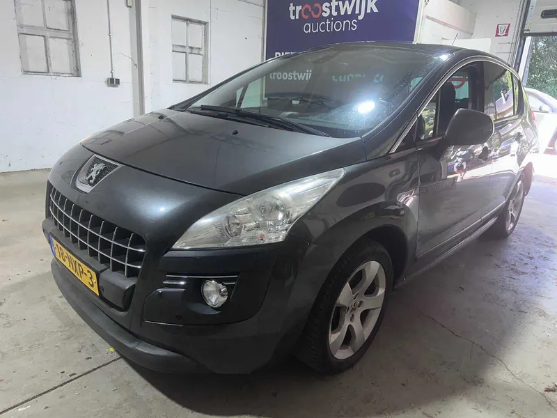 Peugeot 3008 1.6 THP ST 2011