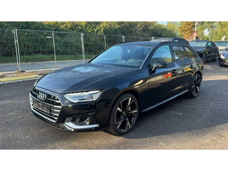 Audi A4 Avant 40 TFSI S edition 2024