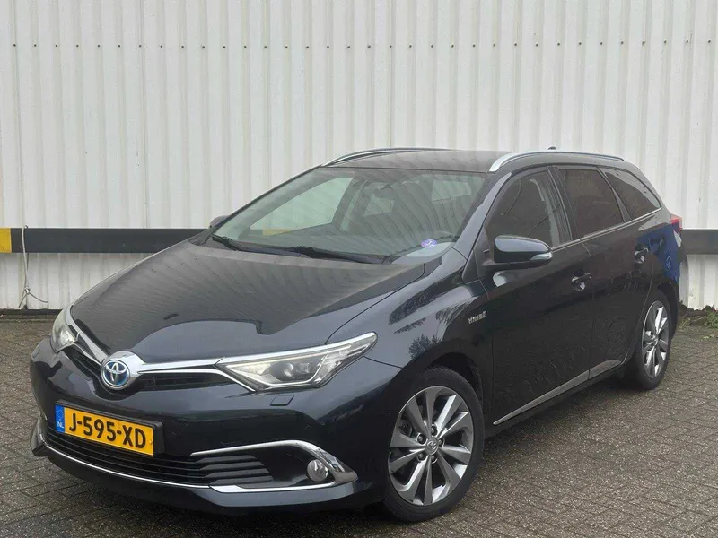 Toyota Auris Touring Sports 1.8 Hybr. Executive 2016