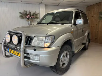 Toyota LandCruiser 90