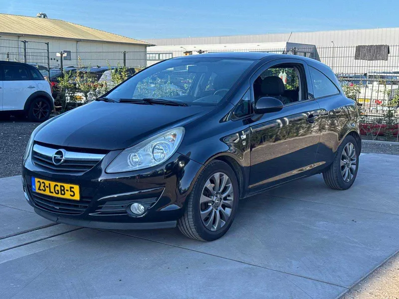 Opel Corsa 1.2-16V 111 Edition 2010