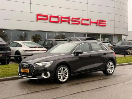 Audi A3 Sportback 30 TFSI Adv edition 2022