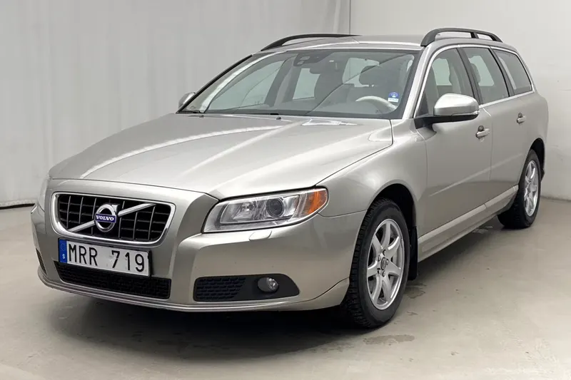 Volvo V70 II D3 2012