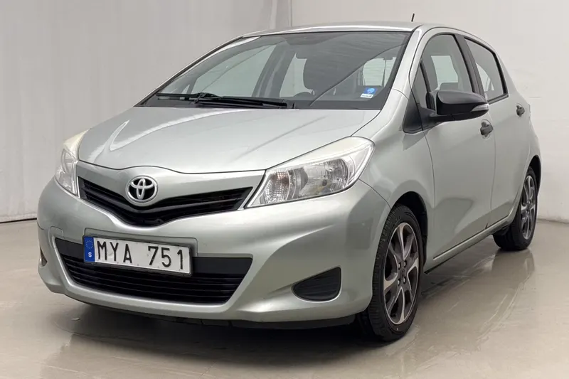 Toyota Yaris 1.0 5dr 2012
