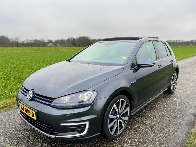 Volkswagen Golf 1.4 TSI GTE 2015