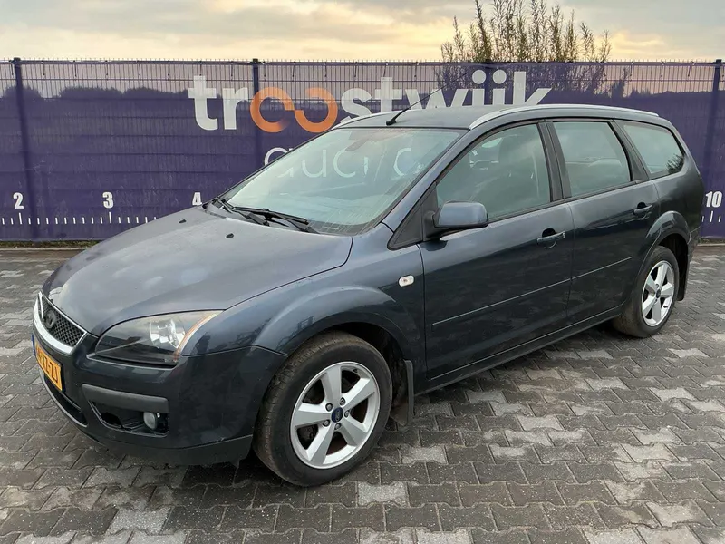 Ford Focus Wagon 1.8-16V Amb. FlexiF. 2007