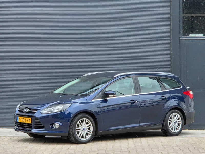 Ford Focus Wagon 1.0 EcoB. Titanium 2013