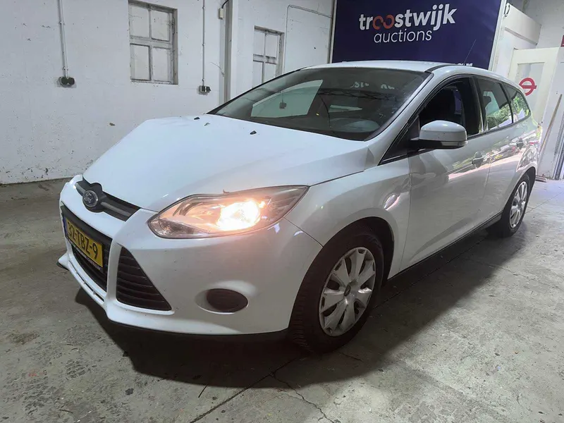 Ford Focus Wagon 1.6 TI-VCT Lease Tr. 2012