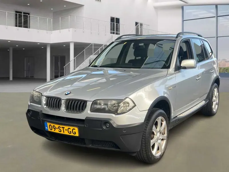 BMW X3 2.0i Introduction 2006