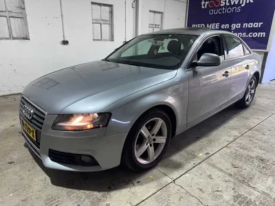 Audi A4 Limousine