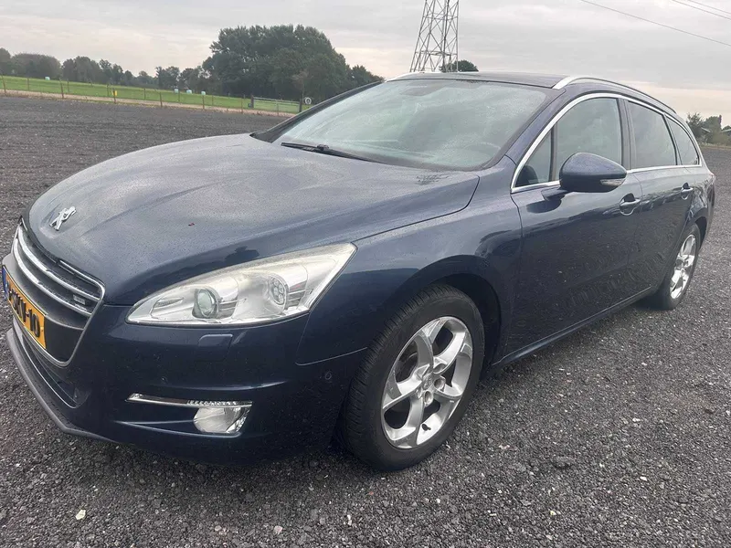 Peugeot 508 SW 1.6 e-HDi Active 2013