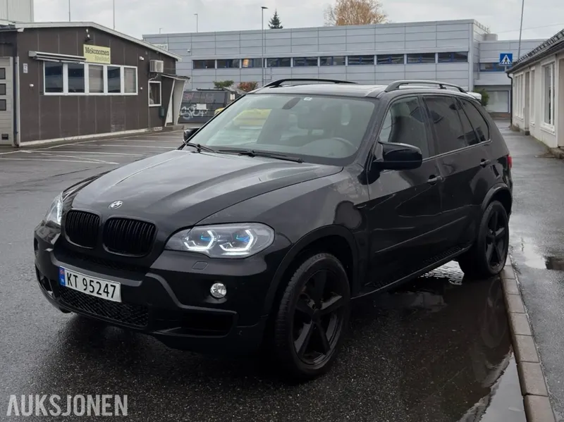 BMW X5 3.0D 235HK Automat, Cruisekontroll, Soltak, Skinnseter, Navigasjon 2007
